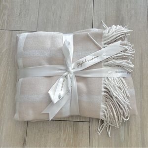 The Styled Collection Tribeca Windowpane Throw